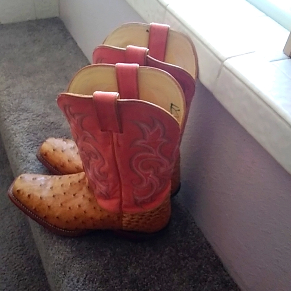 Justin Western boots, size 9, tan ostrich & coral embellishments